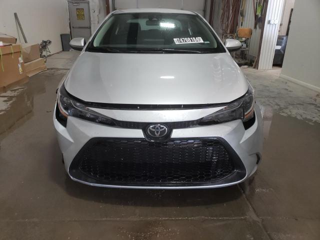 Photo 4 VIN: 5YFEPMAE7NP304913 - TOYOTA COROLLA LE 