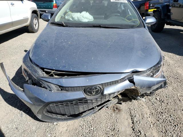 Photo 4 VIN: 5YFEPMAE8NP276135 - TOYOTA COROLLA LE 