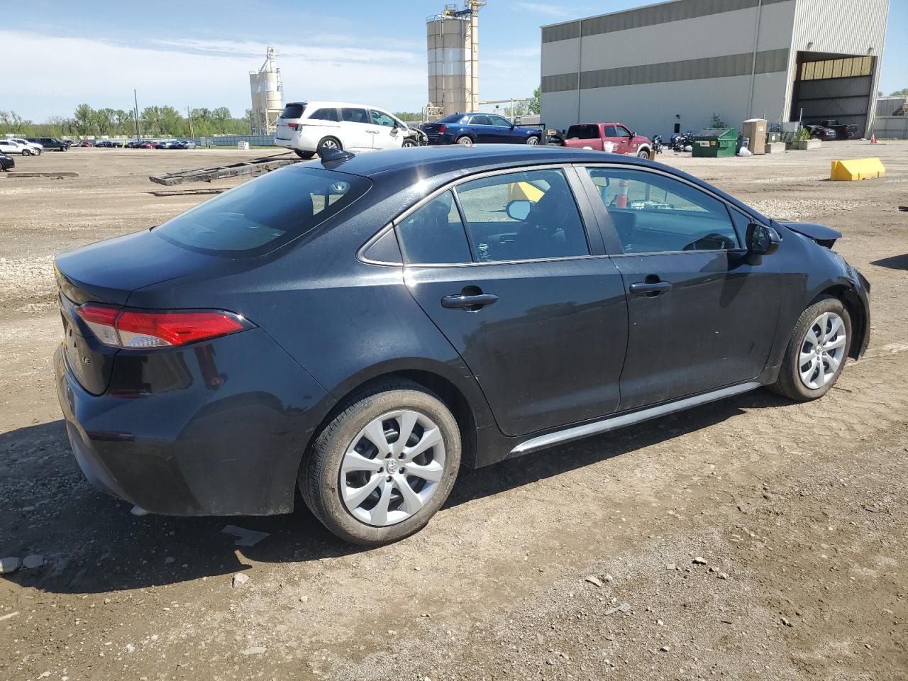 Photo 2 VIN: 5YFEPMAE8NP332610 - TOYOTA COROLLA 