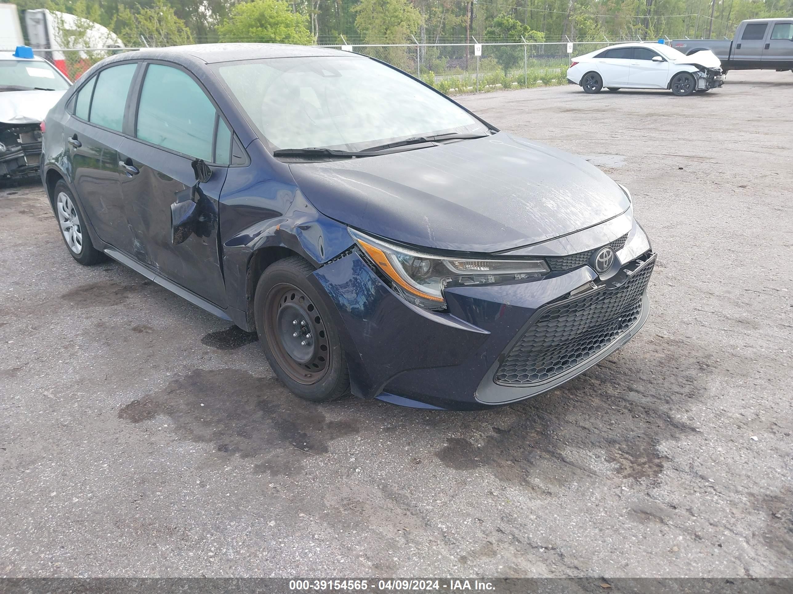 Photo 5 VIN: 5YFEPMAE8NP333806 - TOYOTA COROLLA 