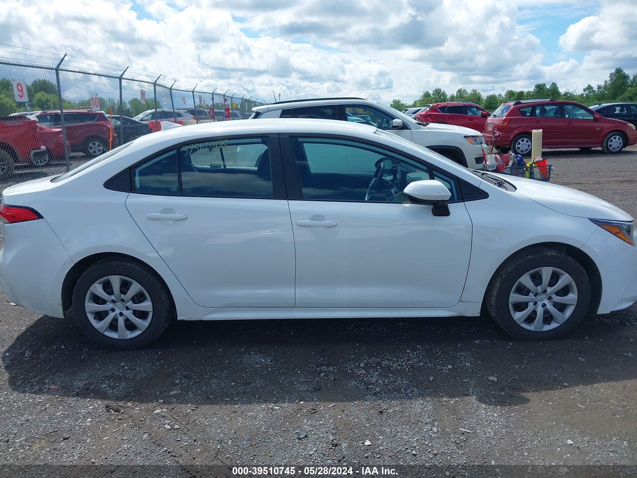 Photo 13 VIN: 5YFEPMAE8NP358348 - TOYOTA COROLLA 