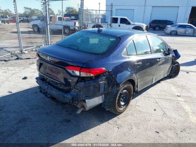 Photo 3 VIN: 5YFEPMAE9MP180402 - TOYOTA COROLLA 