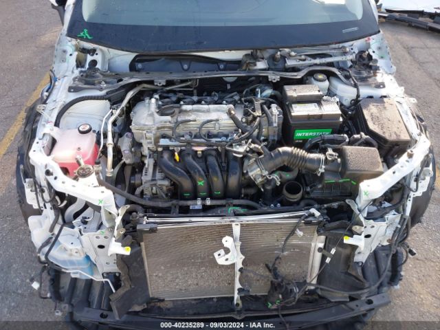 Photo 9 VIN: 5YFEPMAE9NP312723 - TOYOTA COROLLA 