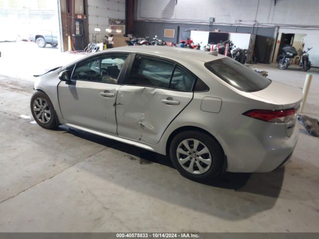 Photo 2 VIN: 5YFEPRAE0LP081379 - TOYOTA COROLLA 