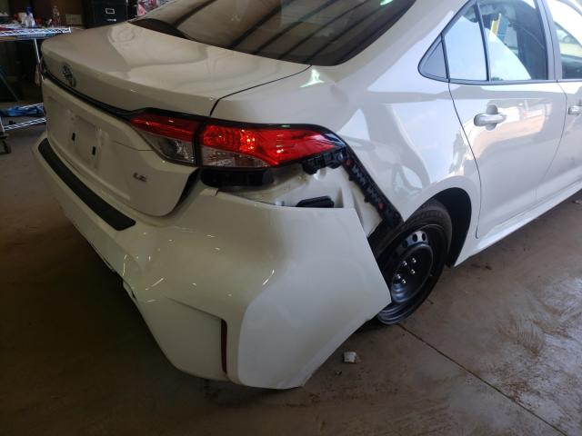 Photo 9 VIN: 5YFEPRAE2LP075633 - TOYOTA COROLLA LE 