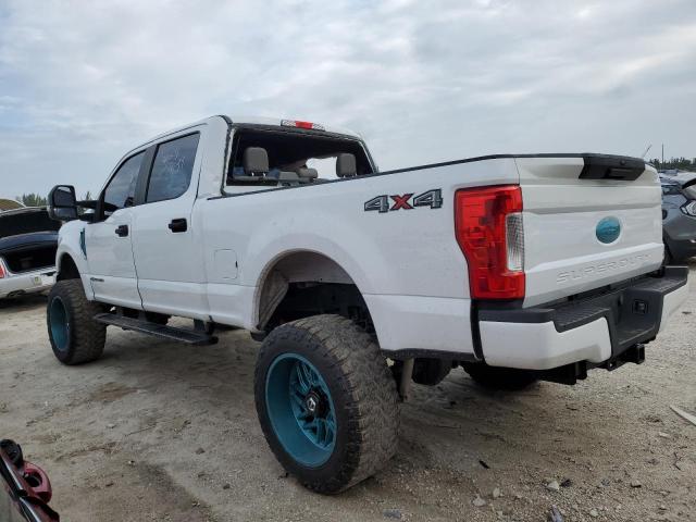 Photo 1 VIN: 5YFEPRAE3LP091436 - FORD F250 