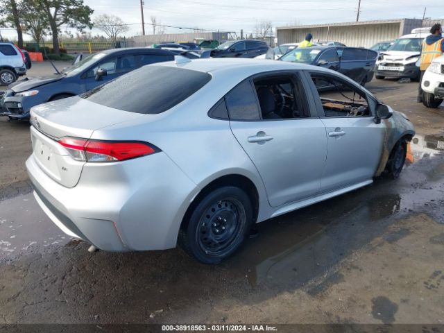 Photo 3 VIN: 5YFEPRAE8LP006512 - TOYOTA COROLLA 