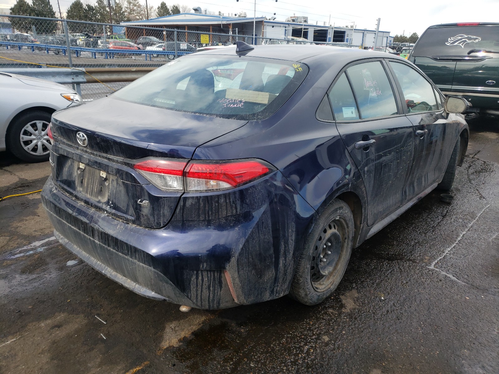 Photo 3 VIN: 5YFEPRAE8LP097104 - TOYOTA COROLLA LE 