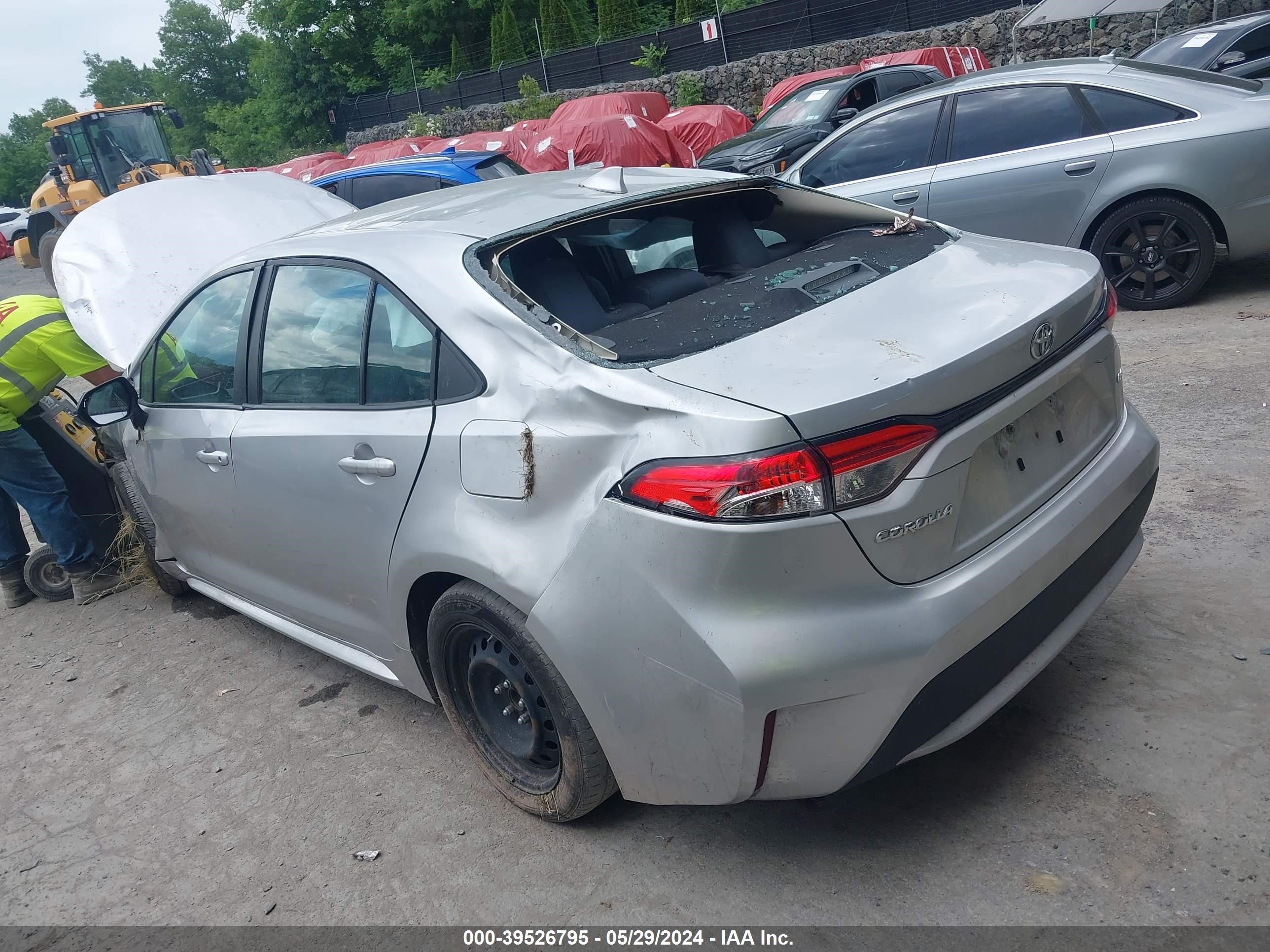 Photo 2 VIN: 5YFEPRAE8LP121563 - TOYOTA COROLLA 