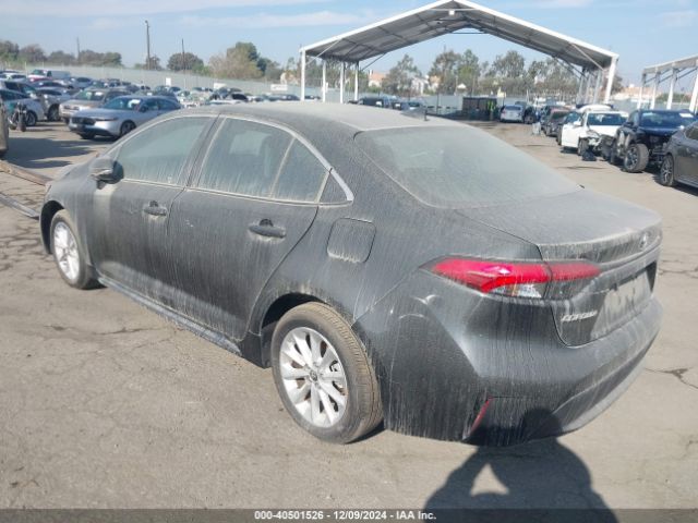 Photo 2 VIN: 5YFFPMAEXNP384406 - TOYOTA COROLLA XL 