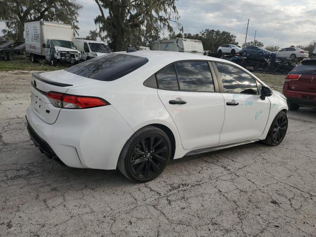 Photo 2 VIN: 5YFS4MCE0NP114282 - TOYOTA COROLLA SE 