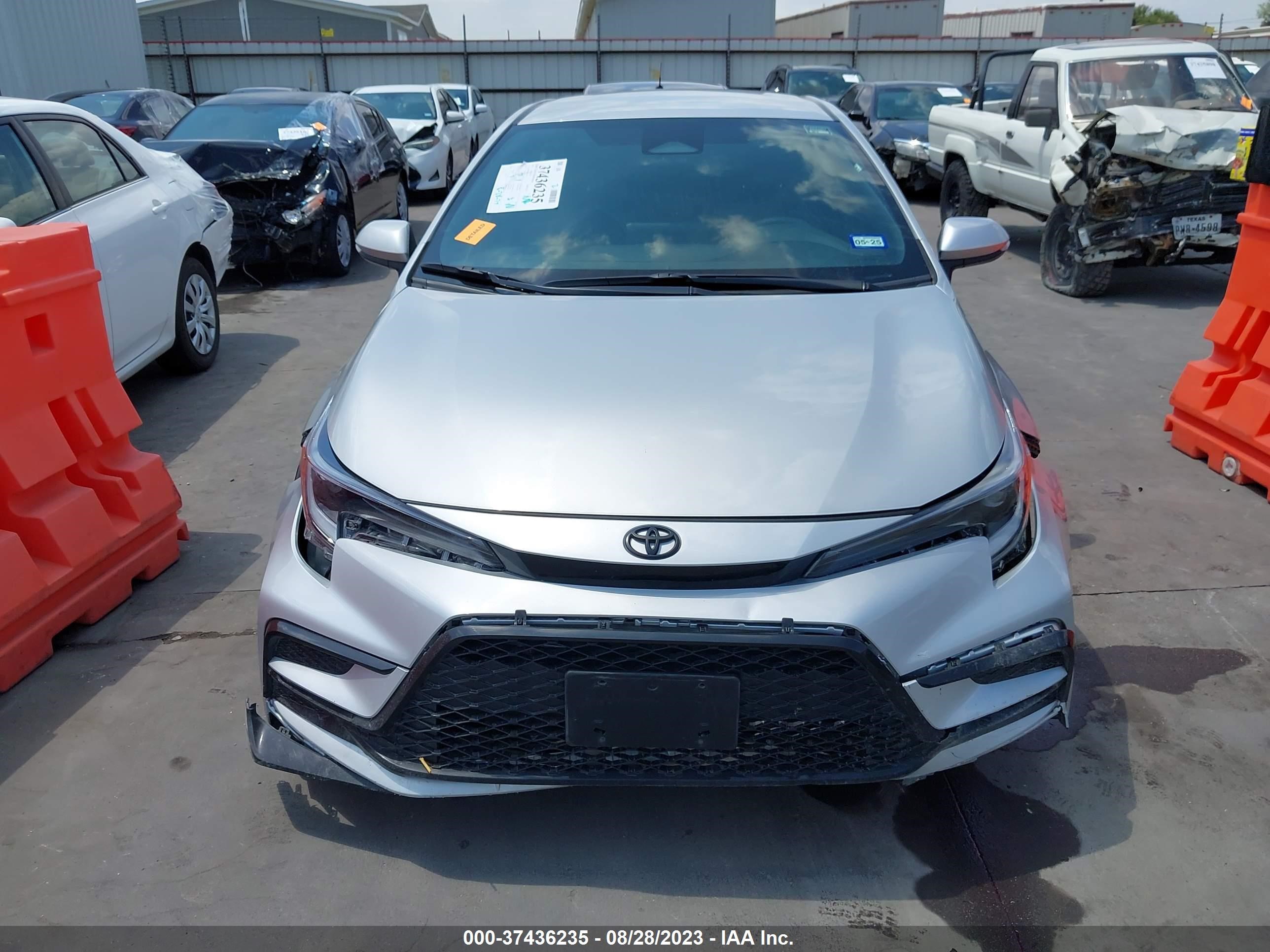 Photo 11 VIN: 5YFS4MCE7PP152417 - TOYOTA COROLLA 