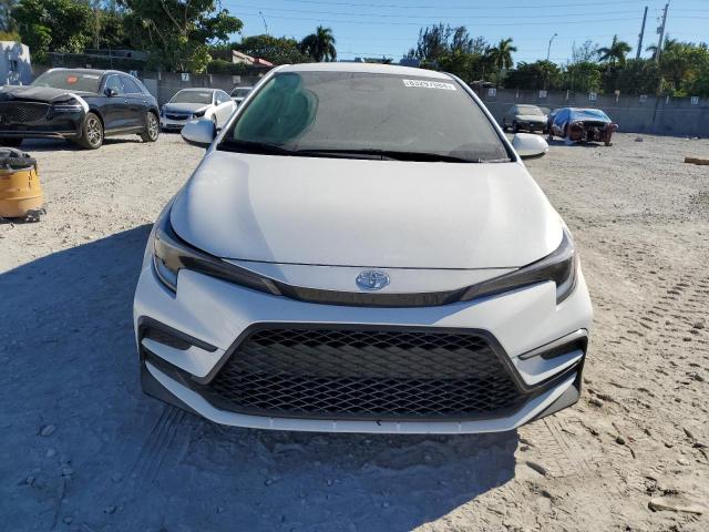 Photo 4 VIN: 5YFS4MCE7RP195853 - TOYOTA COROLLA SE 