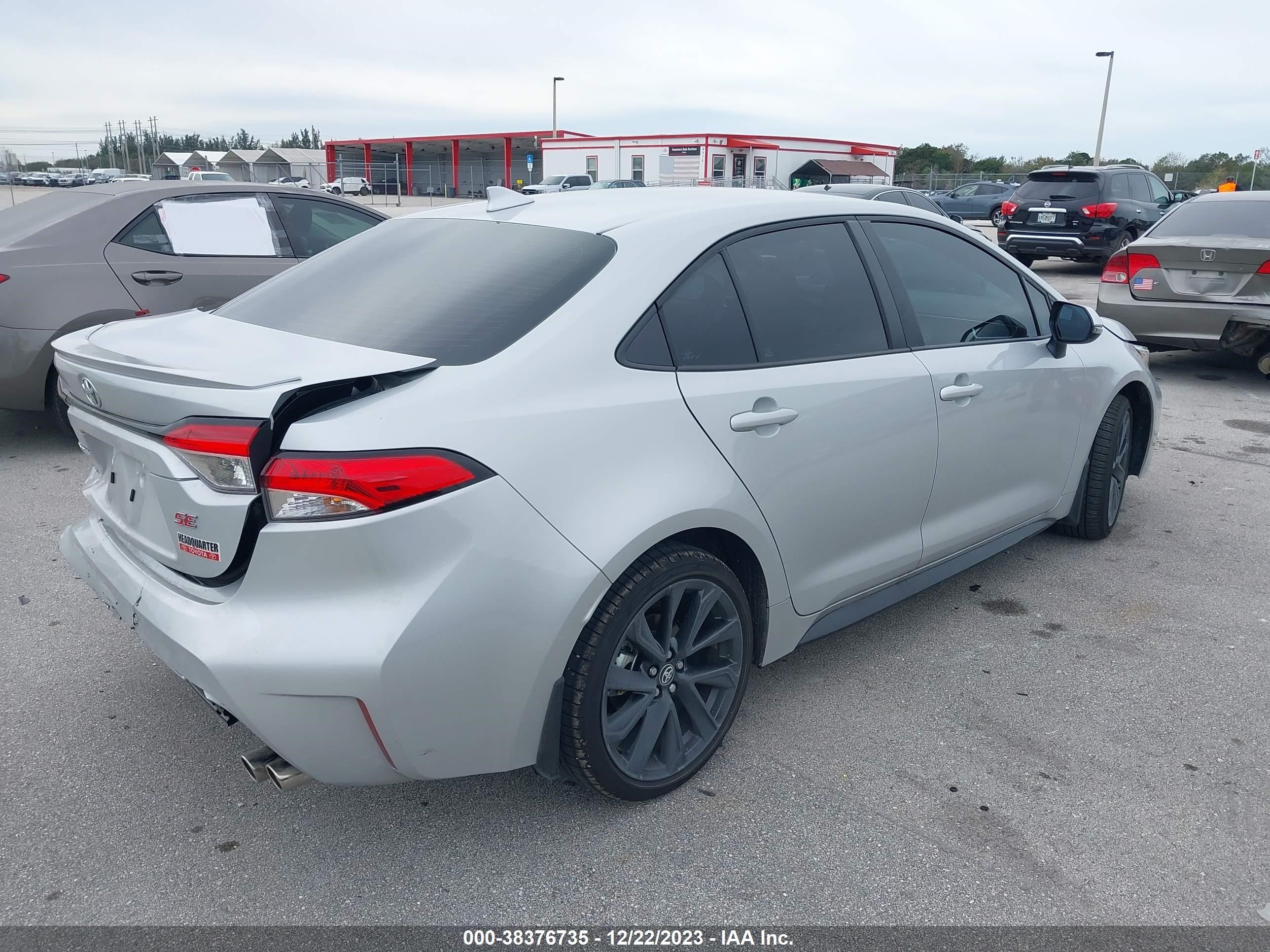 Photo 3 VIN: 5YFS4MCEXRP174933 - TOYOTA COROLLA 