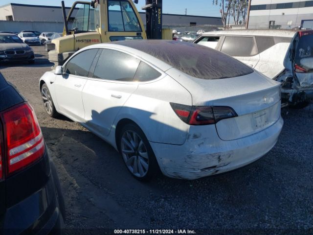 Photo 2 VIN: 5YJ3E1EA0JF008303 - TESLA MODEL 3 