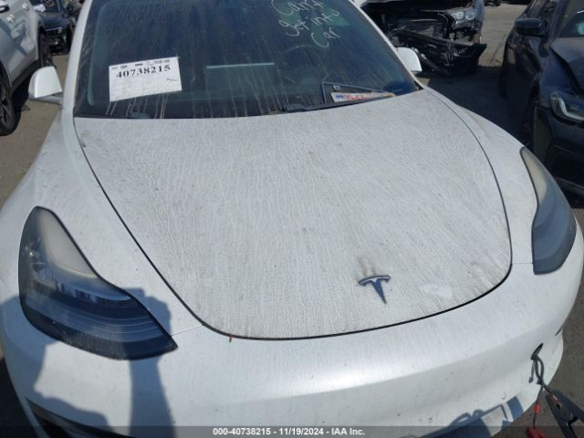 Photo 9 VIN: 5YJ3E1EA0JF008303 - TESLA MODEL 3 