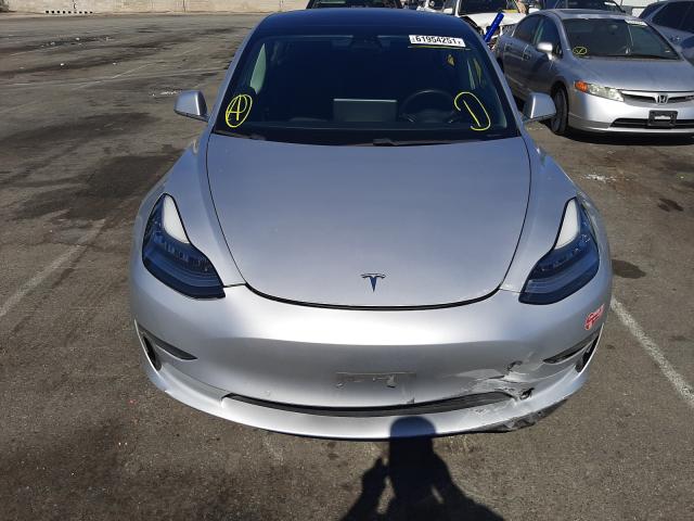 Photo 8 VIN: 5YJ3E1EA0JF008737 - TESLA MODEL 3 