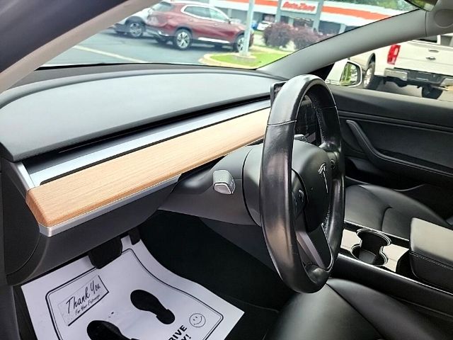 Photo 9 VIN: 5YJ3E1EA0JF013226 - TESLA MODEL 3 