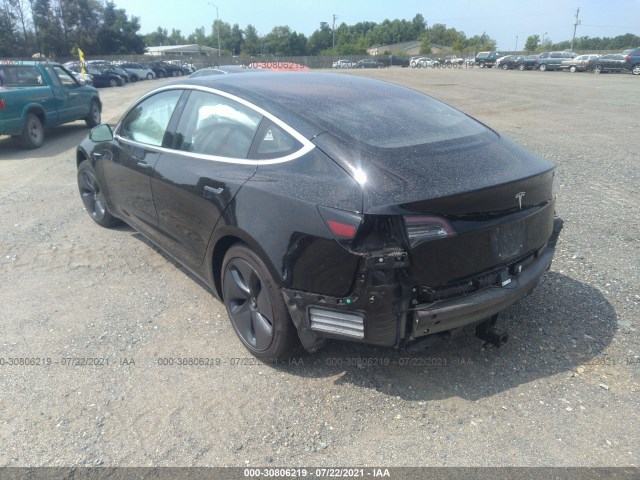 Photo 2 VIN: 5YJ3E1EA0JF039423 - TESLA MODEL 3 