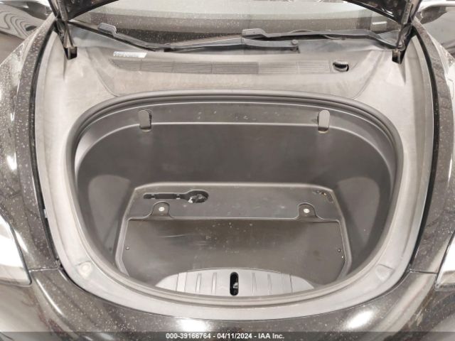 Photo 9 VIN: 5YJ3E1EA0JF047554 - HYUNDAI ELANTRA 