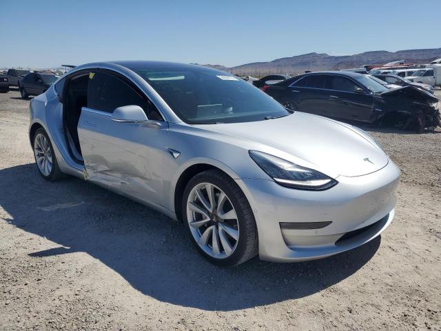 Photo 3 VIN: 5YJ3E1EA0JF047571 - TESLA MODEL 3 