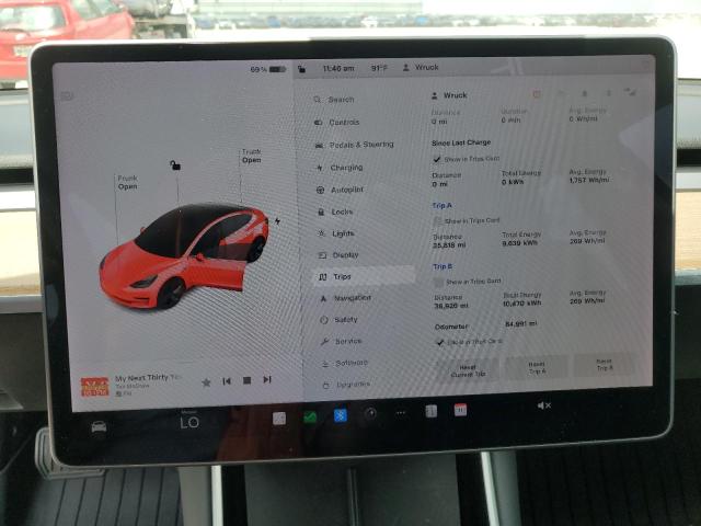 Photo 8 VIN: 5YJ3E1EA0JF048123 - TESLA MODEL 3 