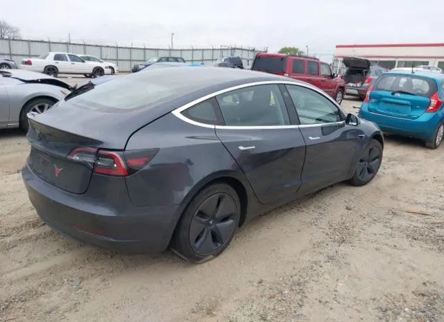 Photo 3 VIN: 5YJ3E1EA0JF077668 - TESLA MODEL 3 