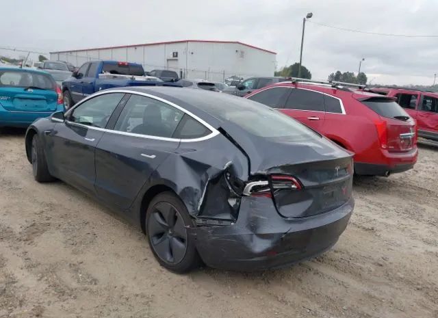 Photo 5 VIN: 5YJ3E1EA0JF077668 - TESLA MODEL 3 