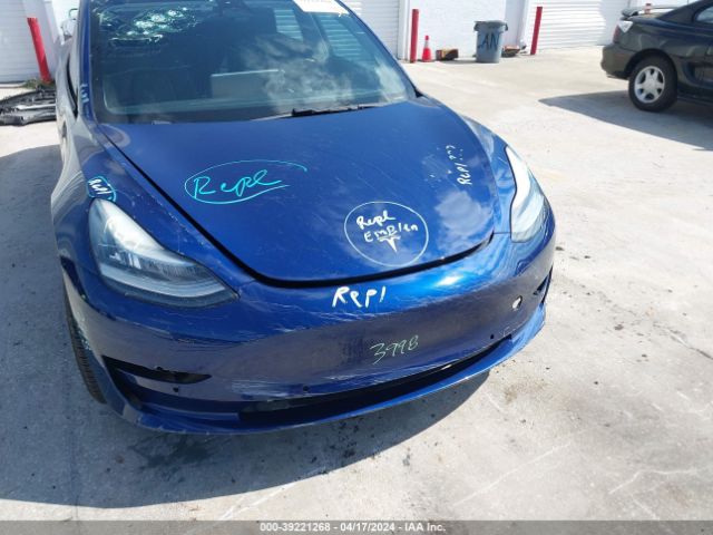 Photo 5 VIN: 5YJ3E1EA0JF164454 - TESLA MODEL 3 