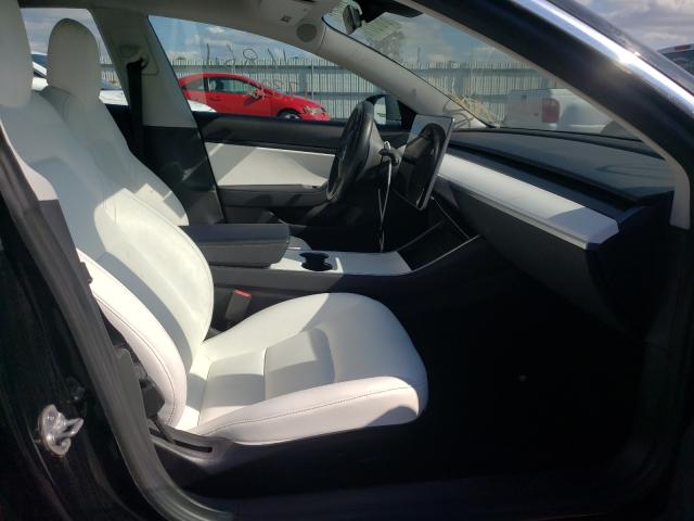 Photo 4 VIN: 5YJ3E1EA0JF177804 - TESLA MODEL 3 