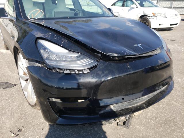 Photo 8 VIN: 5YJ3E1EA0JF177804 - TESLA MODEL 3 