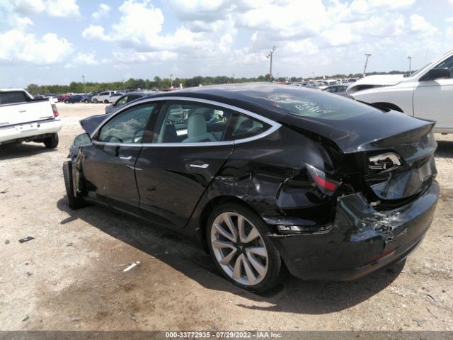 Photo 2 VIN: 5YJ3E1EA0JF177852 - TESLA MODEL 3 