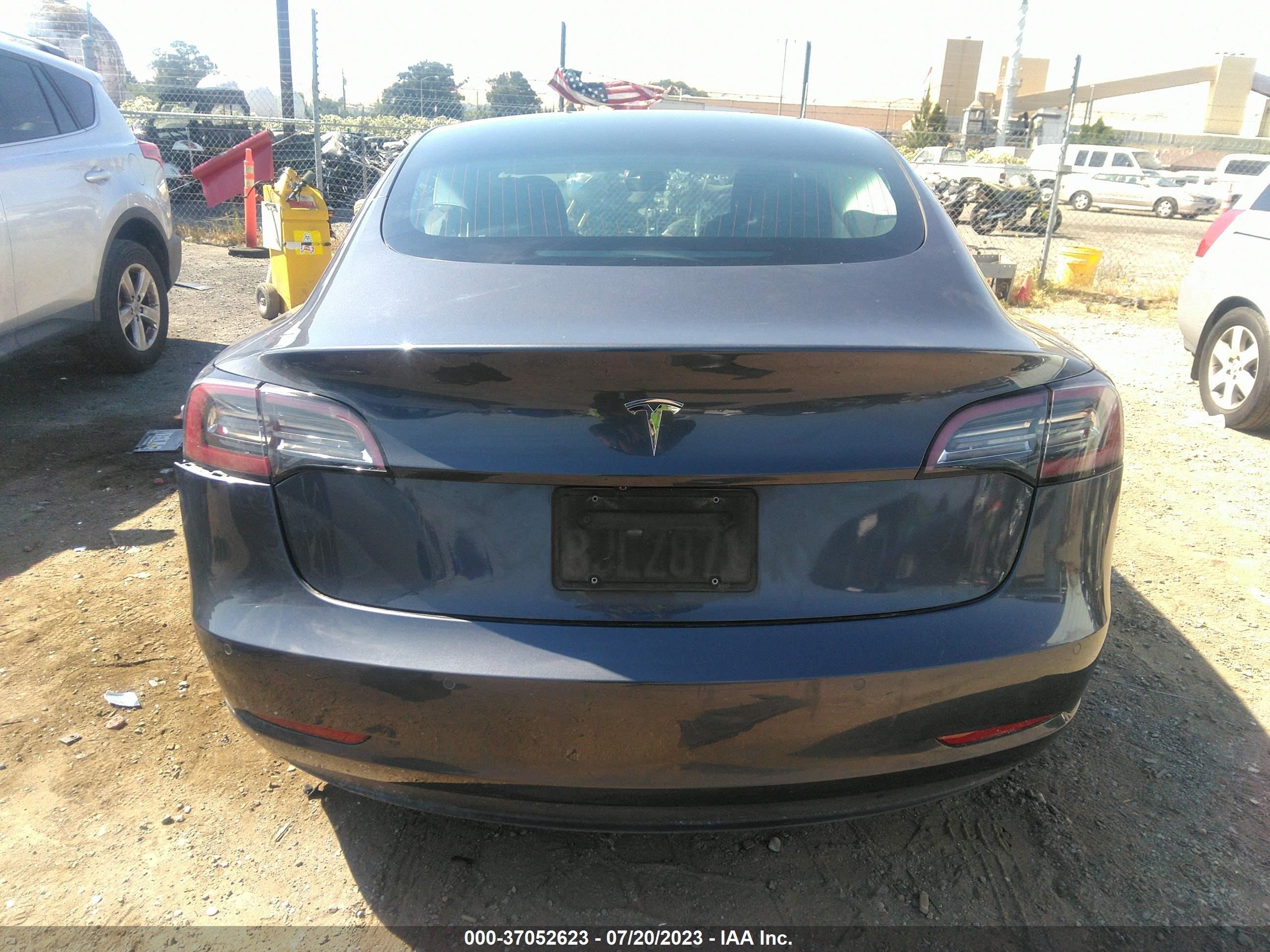 Photo 14 VIN: 5YJ3E1EA0KF298303 - TESLA MODEL 3 