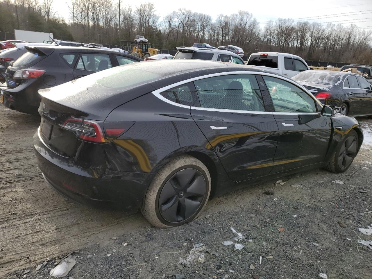 Photo 2 VIN: 5YJ3E1EA0KF324236 - TESLA MODEL 3 