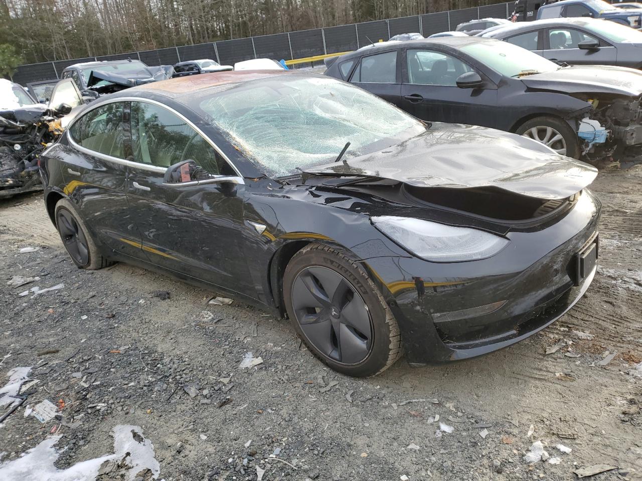 Photo 3 VIN: 5YJ3E1EA0KF324236 - TESLA MODEL 3 