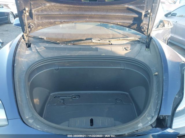 Photo 9 VIN: 5YJ3E1EA0KF332997 - TESLA MODEL 3 