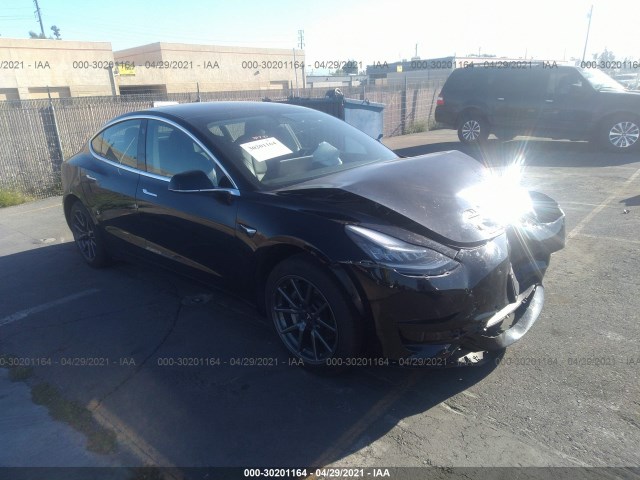 Photo 0 VIN: 5YJ3E1EA0KF399499 - TESLA MODEL 3 