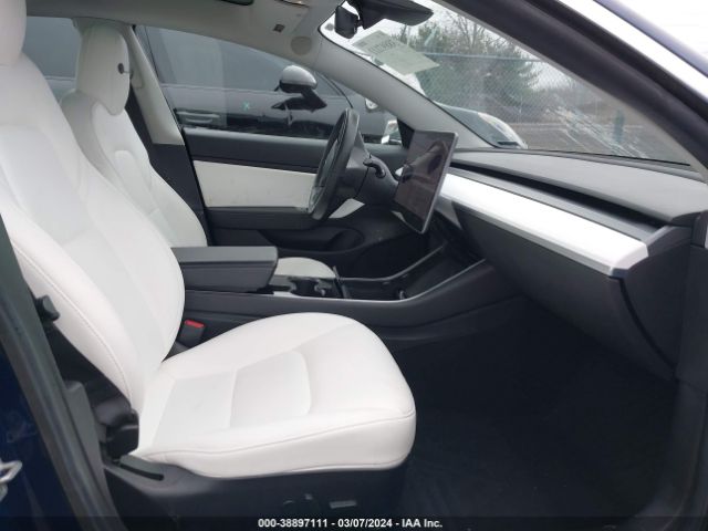 Photo 4 VIN: 5YJ3E1EA0KF413112 - TESLA MODEL 3 