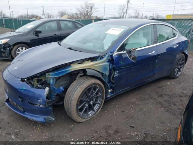 Photo 5 VIN: 5YJ3E1EA0KF413112 - TESLA MODEL 3 