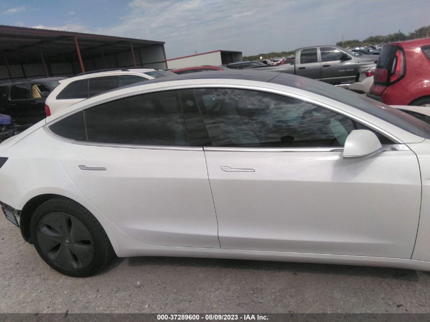 Photo 11 VIN: 5YJ3E1EA0KF509113 - TESLA MODEL 3 