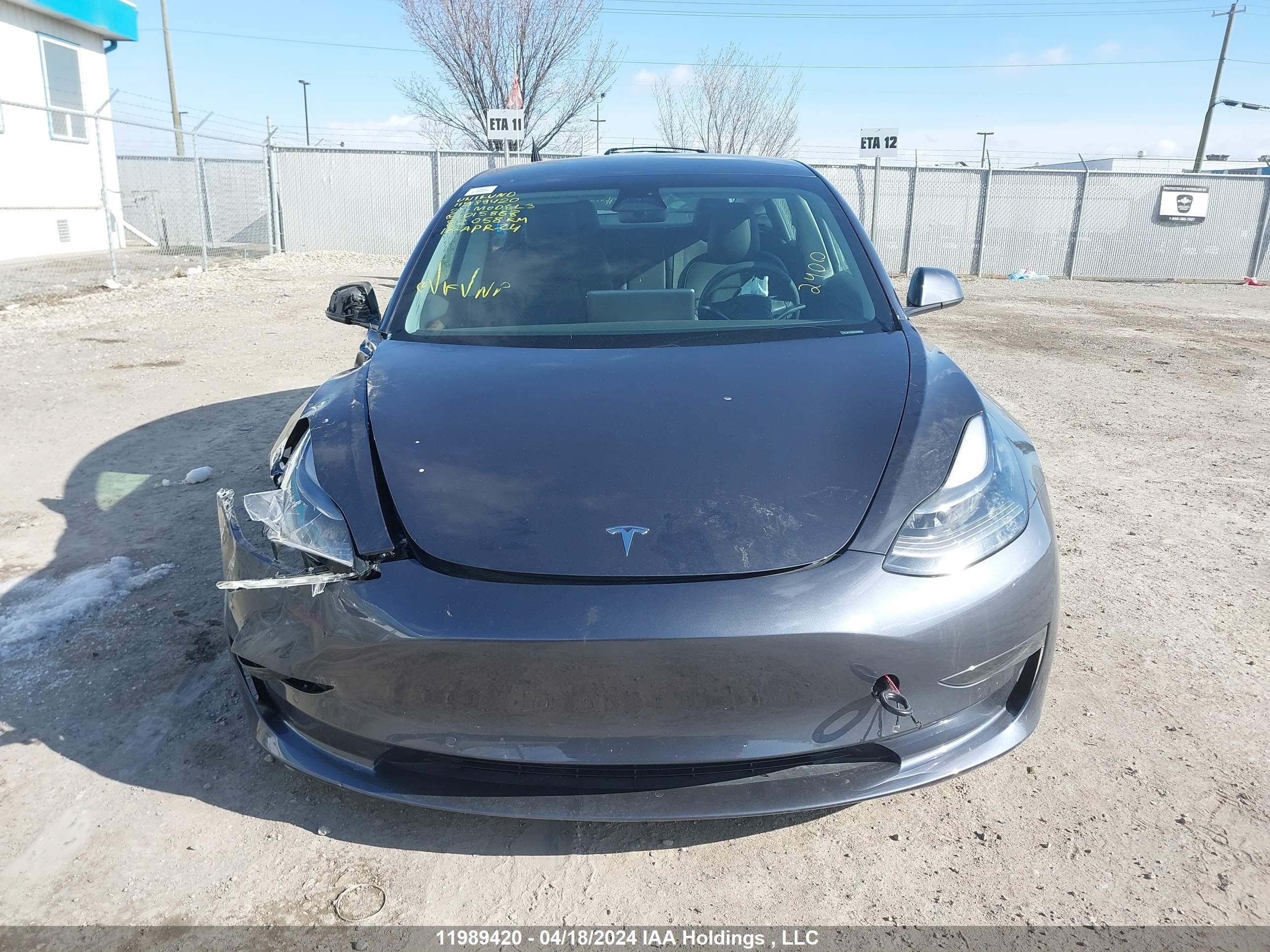 Photo 12 VIN: 5YJ3E1EA0MF015868 - TESLA MODEL 3 