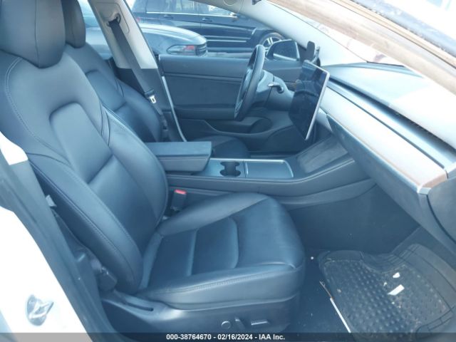 Photo 4 VIN: 5YJ3E1EA0MF907912 - TESLA MODEL 3 