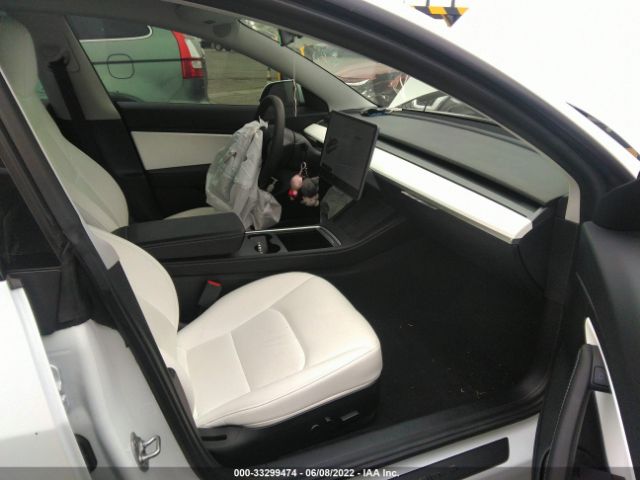 Photo 4 VIN: 5YJ3E1EA0MF927593 - TESLA MODEL 3 