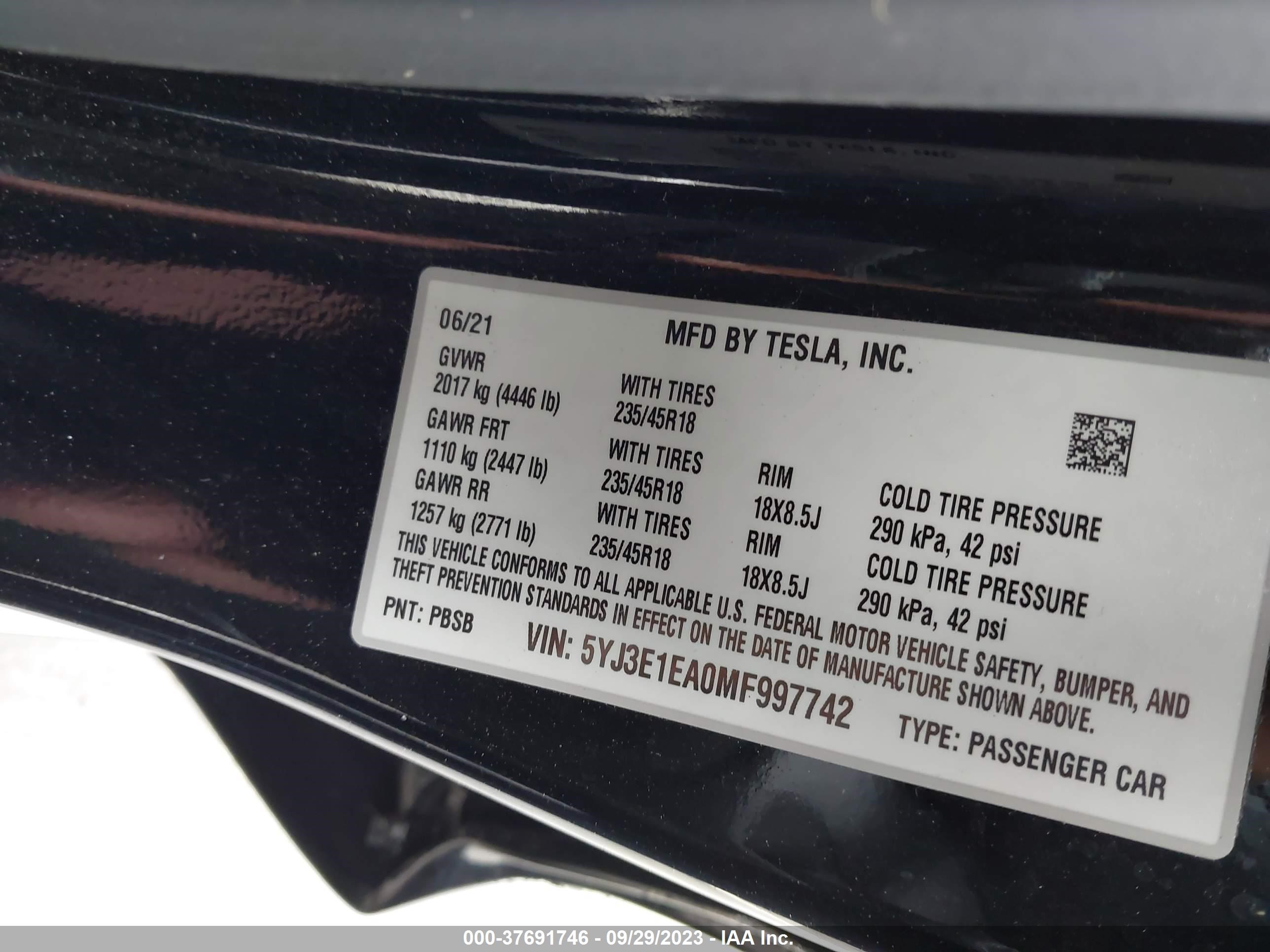 Photo 8 VIN: 5YJ3E1EA0MF997742 - TESLA MODEL 3 