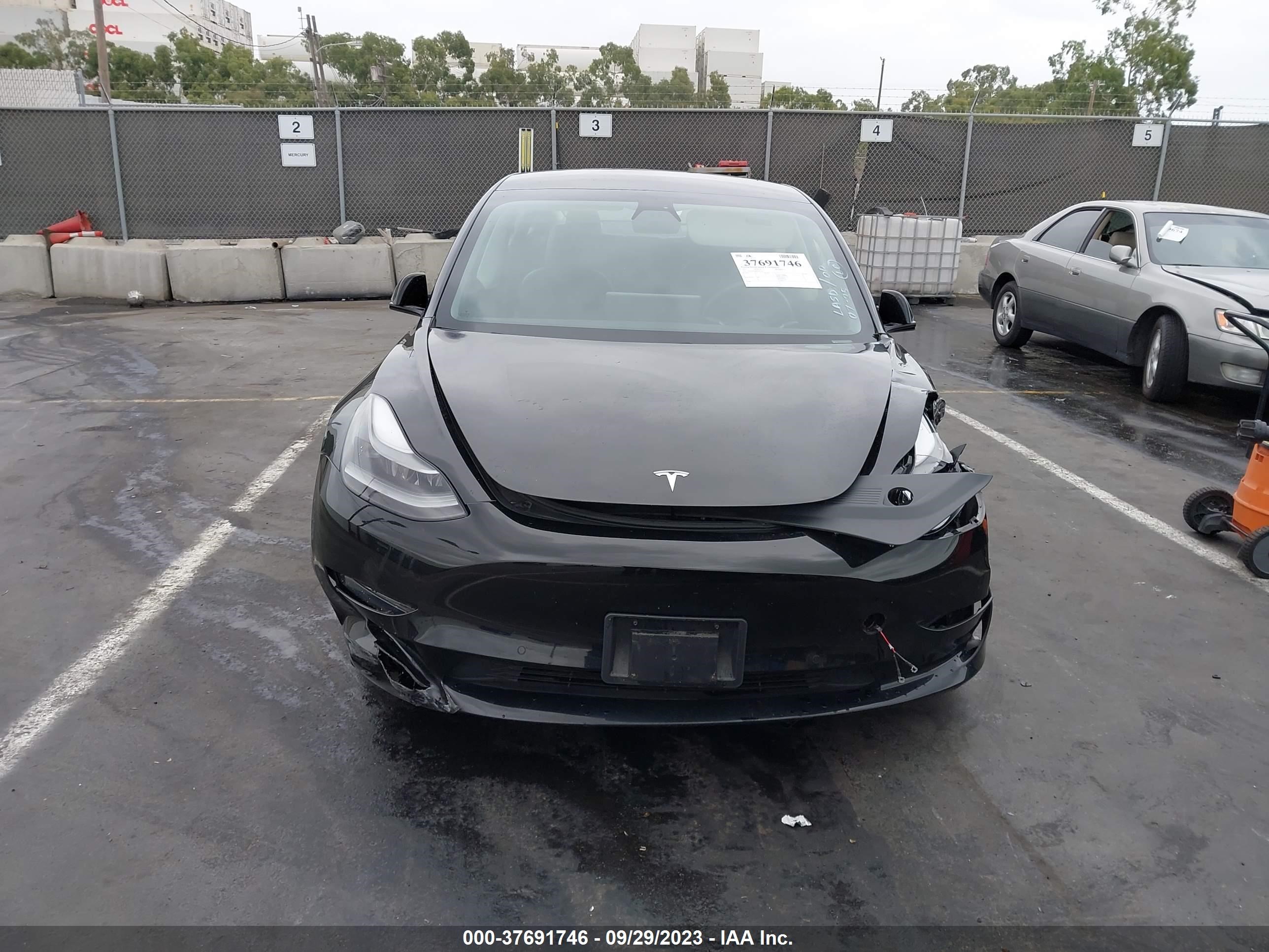 Photo 9 VIN: 5YJ3E1EA0MF997742 - TESLA MODEL 3 