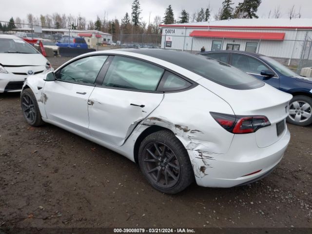 Photo 2 VIN: 5YJ3E1EA0NF109900 - TESLA MODEL 3 