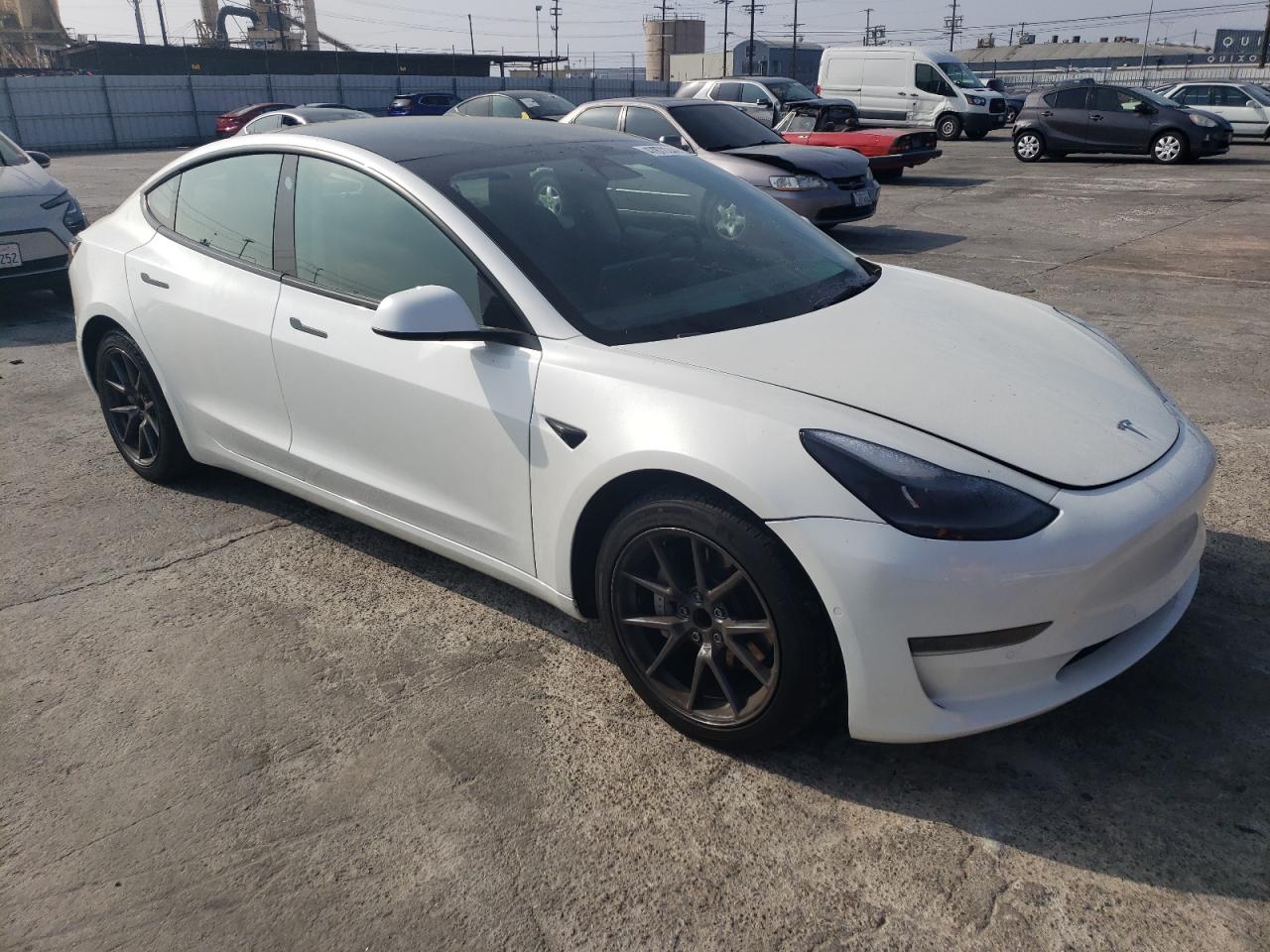 Photo 3 VIN: 5YJ3E1EA0NF117169 - TESLA MODEL 3 