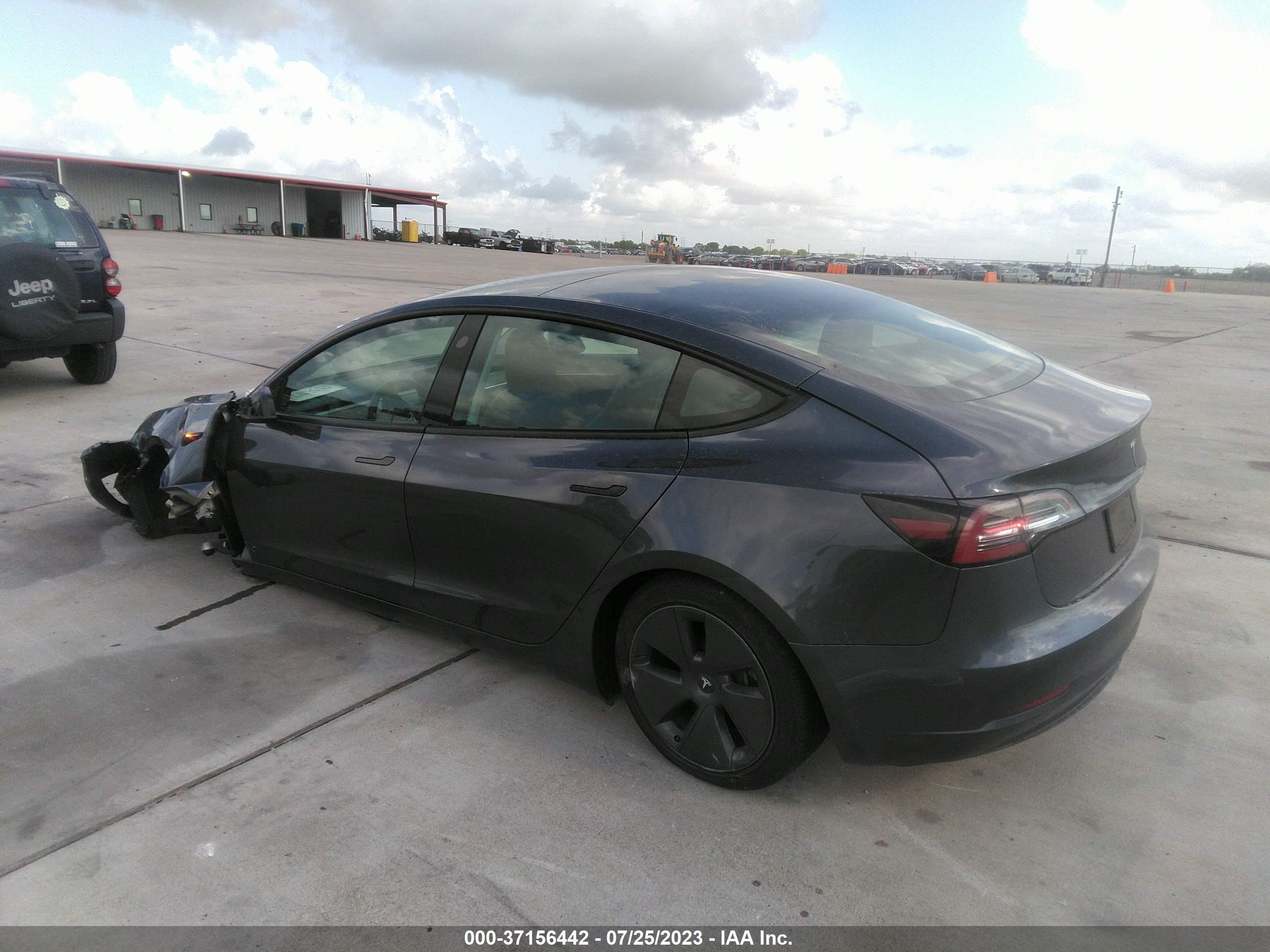 Photo 2 VIN: 5YJ3E1EA0NF155484 - TESLA MODEL 3 