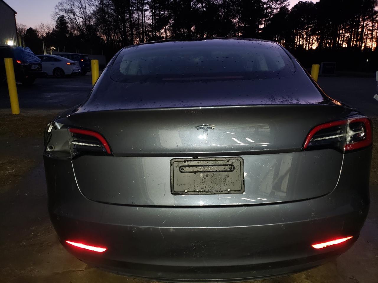 Photo 5 VIN: 5YJ3E1EA0NF288360 - TESLA MODEL 3 