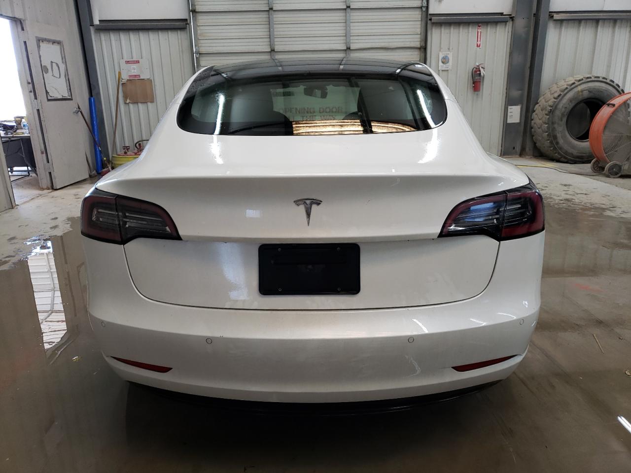 Photo 5 VIN: 5YJ3E1EA0NF291100 - TESLA MODEL 3 